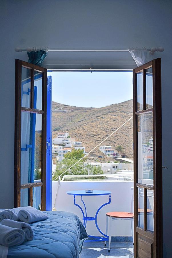 Martinos Studios, Merihas Port Kythnos Luaran gambar