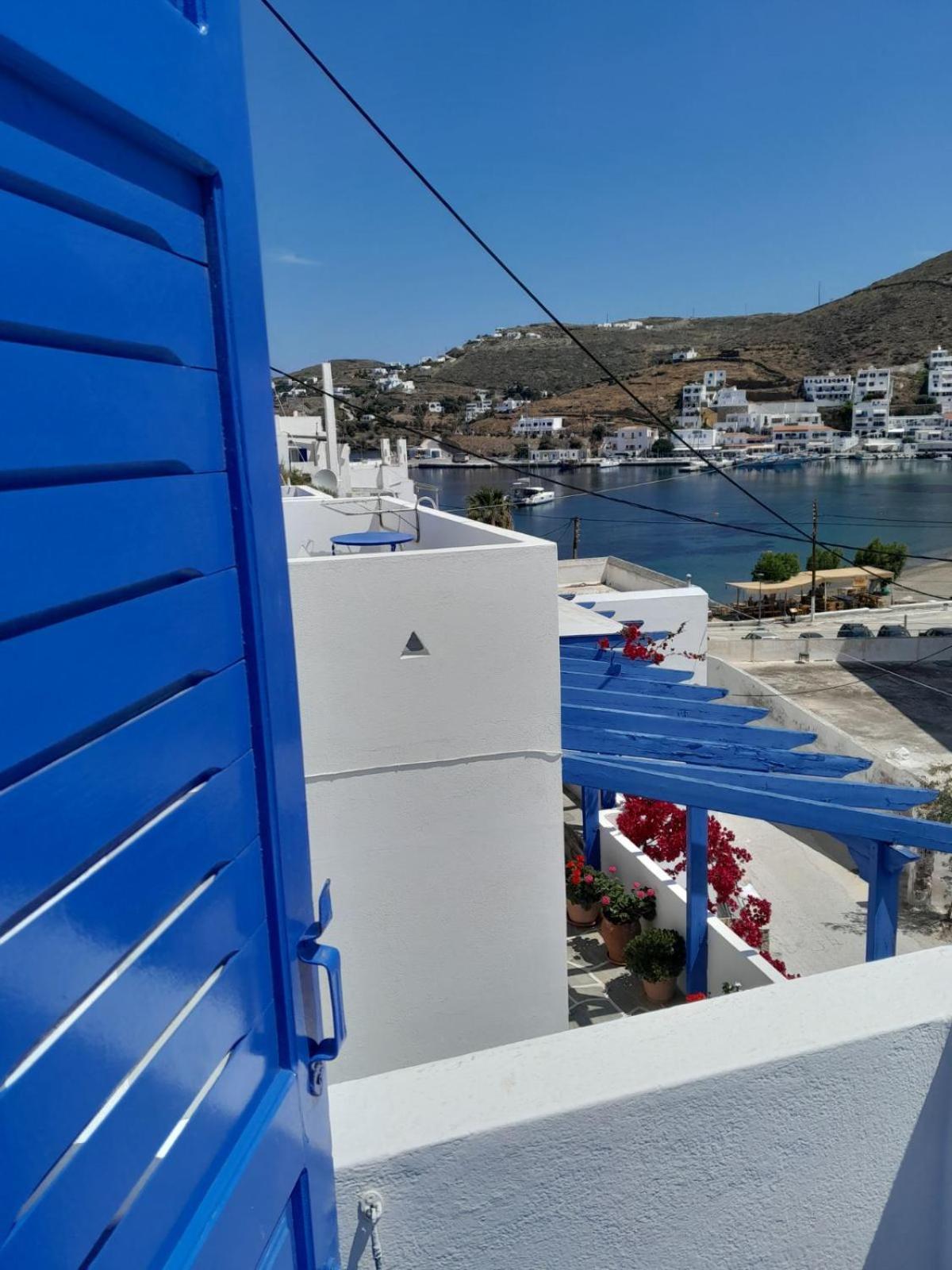Martinos Studios, Merihas Port Kythnos Luaran gambar